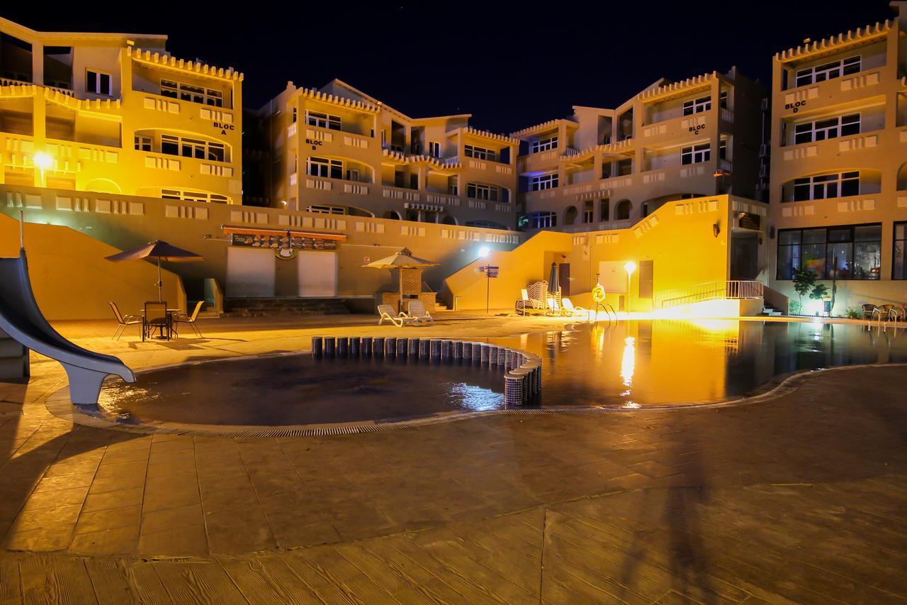 Complexe Touristique Bouzour Hotel Mostaganem Luaran gambar